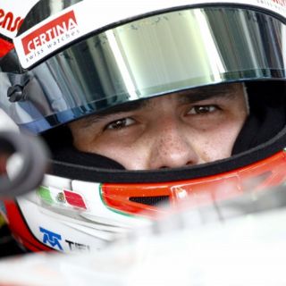 'Checo' Pérez arrancará en el lugar 16; Vettel en 1
