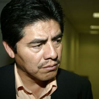 Detiene Antonio Tatengo ejecución de embargos en su contra