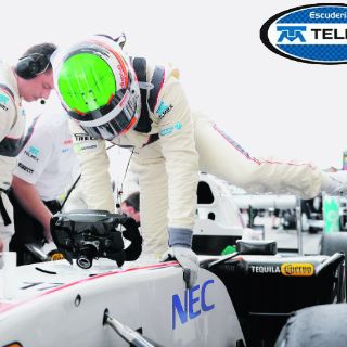 De nuevo, una eventualidad arruina otra carrera a Checo