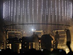 The Chemical Brothers desplegó en el escenario un espectáculo cargado de luces y adrenalina.E.PACHECO  /