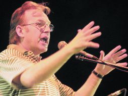 El escritor argentino Luis María Pescetti también le canta a los niños. EL INFORMADOR  /