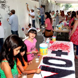 Moneros, contra la violencia