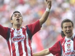 Marco Fabián y Erick Torres fueron los goleadores del Rebaño en el Clásico Nacional. S. NUÑEZ  /