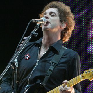 Madre de Cerati asegura que el músico muestra reacciones alentadoras