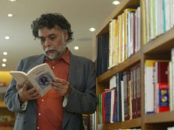 Lectura de la obra de Ricardo Yáñez. ARCHIVO  /