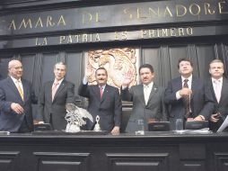 Manlio Fabio Beltrones y los coordinadores de las fracciones parlamentarias dicen adiós a la casona de Xicoténcatl. EL UNIVERSAL  /