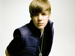 Stefano Gabbana declaró que pese a su juventud, Bieber está muy atento al estilo y cuida su look.AP  /