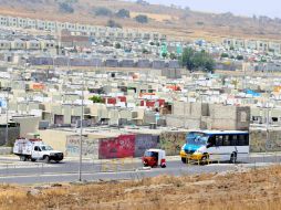 En el Fraccionamiento Chulavista, en Tlajomulco de Zúñiga, decenas de casas están deshabitadas. E. PACHECO  /