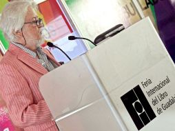 En la Rambla Cataluña, la celebración fue coordinada por la FIL. En la imagen el escritor Fernando del Paso. E. BARRERA  /