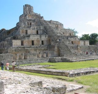 Buscan convertir a Campeche en ''joya'' del turismo nacional | El ...