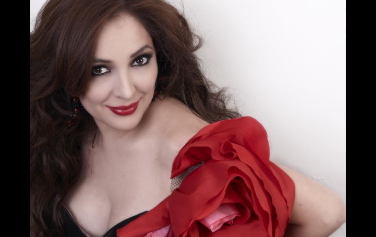 Myriam venderá los detalles de su embarazo en exclusiva para una revista. EMI MUSIC  /