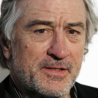 Robert De Niro presume a sus amigos