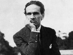 Durante el homenaje se leyeron versos del poeta y se recordó su estadía en París. ESPECIAL  /