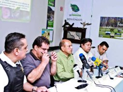 La Policía zapopana y Vialidad implementarán un dispositivo permanente para evitar accidentes en el bosque. E. PACHECO  /