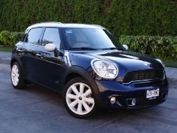 MINI Cooper S Countryman Hot Chili ALL4. ESPECIAL  /