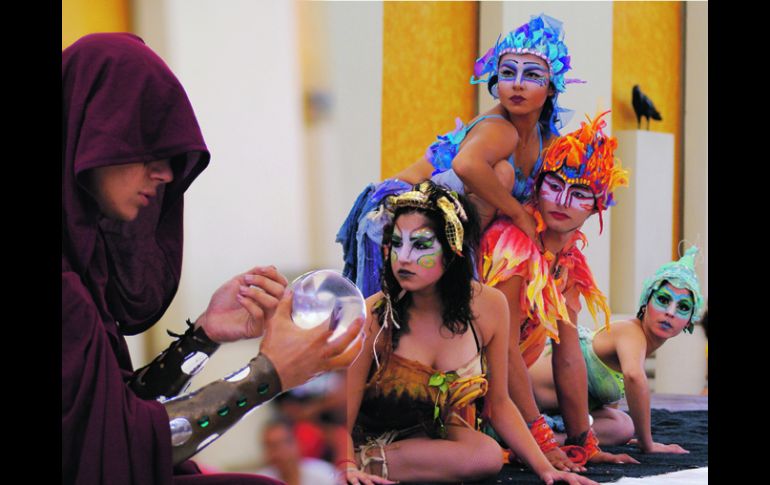 Escena del montaje realizado por una compañía tapatía.ESPECIAL  /