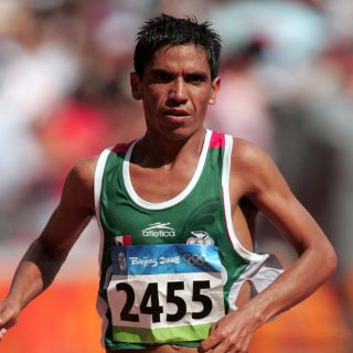 Carlos Cordero y Madaí Pérez clasifican a JP