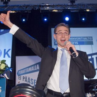 Conservadores ganan comicios en Finlandia