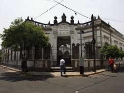 Escuela de Conservación y Restauración de Occidente, en Analco. A. HONOJOSA  /
