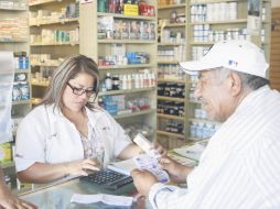 Tomar medicamentos sin prescripción médica representa riesgo de generar resistencia en enfermos. E. PACHECO  /