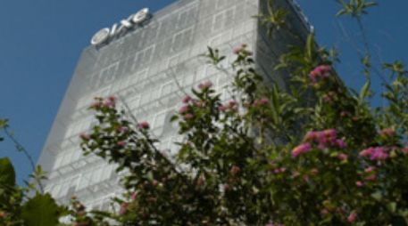 Como resultado de la fusión los títulos de acciones emitidos por IXE Grupo Financiero han sido cancelados. ARCHIVO  /