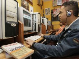 El aumento en los ataques en internet está relacionado con falta de protección de los usuarios hacia sus computadoras. S. NUÑEZ  /