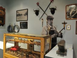 En la muestra se evocan oficios de la década de los años 60. EFE  /