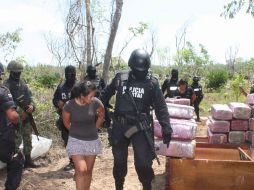 Elementos de la SSP y del Ejército Mexicano aseguran 400 kilogramos de mariguana. EL UNIVERSAL  /