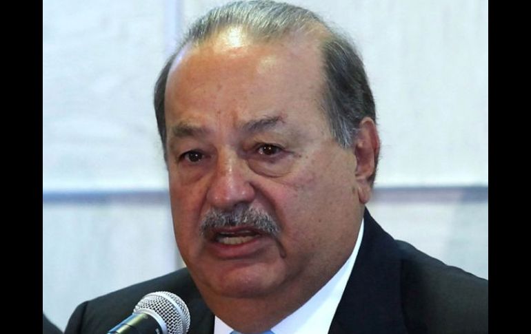 América Móvil, propiedad de Carlos Slim, es el proveedor líder de servicios inalámbricos en América Latina. ARCHIVO  /