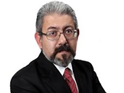 Macario Schettino.  /