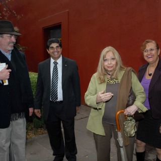 Marie Jo Paz confiesa que los poemas de su esposo los vivió a su lado