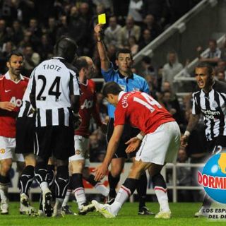 Ferguson defiende al 'Chicharito'