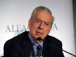 El escritor creó polémica en la Feria del Libro de Buenos Aires. AFP  /