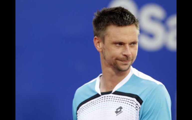 Robin Soderling quedo fuera del torneo de tenis de Barcelona. REUTERS  /
