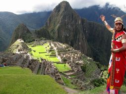 Grupos artísticos se encuentran en Machu Picchu preparando la ceremonia central de conmemoración. AFP  /