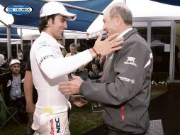 Sergio Pérez y el dueño de la Escudería Sauber, Peter Sauber, están trabajando paso a paso para comenzar a obtener logros. ESPECIAL  /