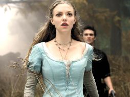 Amanda Seyfried, joven promesa de Hollywood da vida al personaje de ''Caperucita roja''. EL UNIVERSAL  /