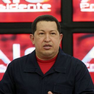Chávez redistribuye ingreso extraordinario por precio del petróleo