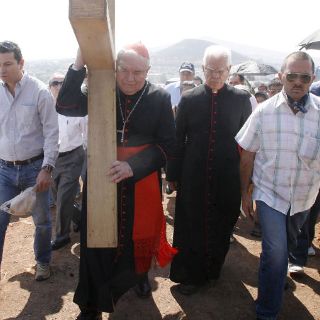 El cardenal pide orar por víctimas del crimen