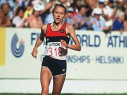 La atleta noruega Grete Waitz murió a los 57 años, tras una larga batalla con el cáncer. ESPECIAL  /
