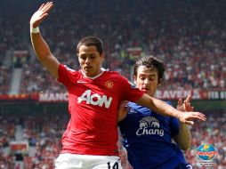Javier Hernández anota el tanto de la victoria para el Manchester United. REUTERS  /
