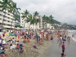 Las playas de Veracruz permiten la recreación de los bañistas. ARCHIVO  /