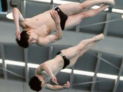 Los mexicanos Daniel Islas y Yahel Castillo sumaron una medalla dorada a la cuenta de la delegación mexicana. MEXSPORT  /