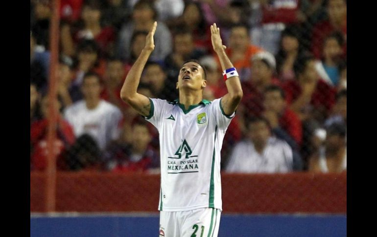 Blas Pérez festejando una de sus anotaciones. MEXSPORT  /