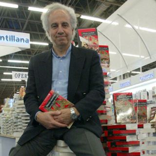 Invita Francisco Martín Moreno a conocer mejor la historia del país