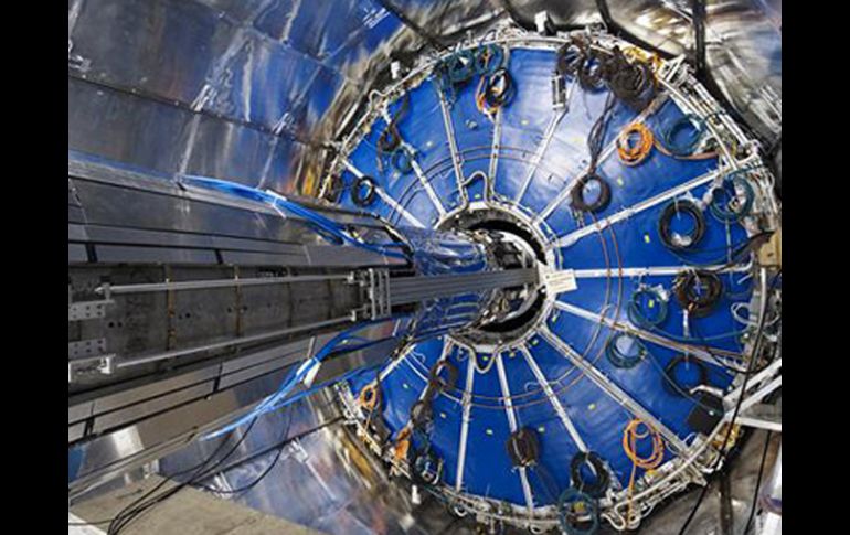 Miles de investigadores en el mundo estudian los datos generados por el Gran Colisionador de Hadrones. ESPECIAL  /