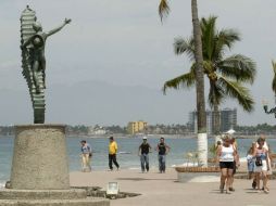 Puerto Vallarta se disputa con Guadalajara la sede del Tianguis Turístico 2012. ARCHIVO  /