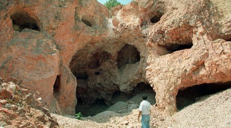 En el municipio de Magdalena existen varias minas activas de donde se extrae ópalo. ARCHIVO  /