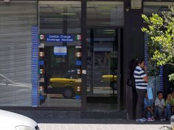 En el Estado se han presentado más de 40 asaltos bancarios en este 2011. E. BARRERA  /