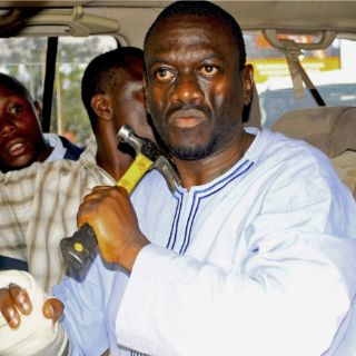 Detienen a líder de oposición de Uganda